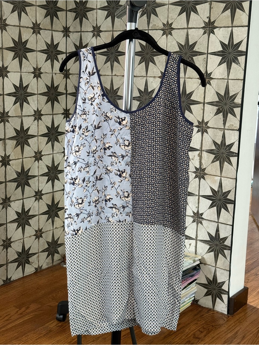 NWT 100% Silk Joie Light Blue and Navy Mixed Print Sleeveless Dress M - Picture 1 of 6